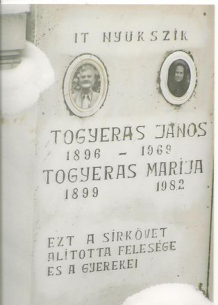 Ungersk gravsten på katolska kyrkogården.